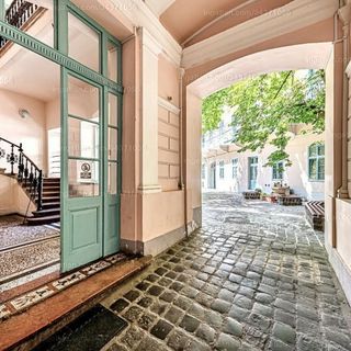 Cozy & Green Downtown Residence Budapest (4)