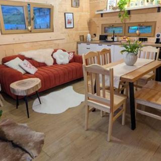 Domek Gruszkowy Wzorek Wola Kosnowa (2)