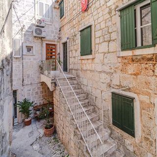 Apartmanok A Tenger Mellett Supetar, Brac - 23792 Supetar (3)