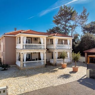 Apartments With Parking Space Vir - 24090 (4)