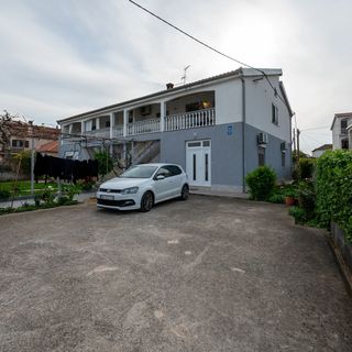Apartments With Parking Space Zadar - 24105 (5)
