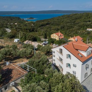 Apartmanok Parkolóhellyel Sveti Jakov, Losinj - 24153 Sveti Jakov (3)