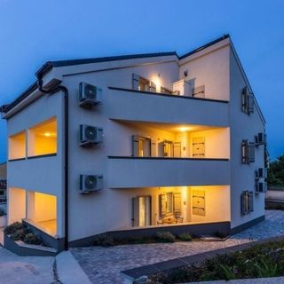 Apartmanok Parkolóhellyel Sveti Jakov, Losinj - 24153 Sveti Jakov (2)