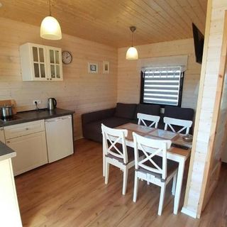 Domki Letniskowe Ratownik Sarbinowo (4)