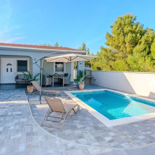 Ház Családok Részére Medencével Vir - Lozice - 24524 (2)