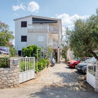 Apartmanok A Tenger Mellett Rogoznica - 24598 (4)