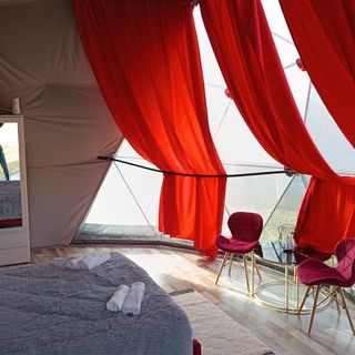 SunGarden Glamping Domes Căciulata (4)