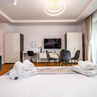 Lilly Beachfront Studio - Axxis Beach Mamaia Nord (2)