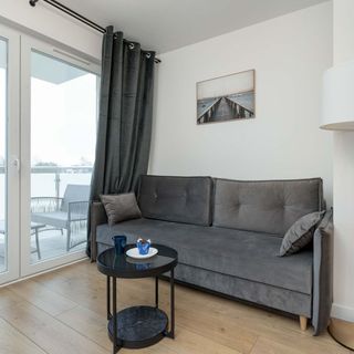 Apartament Kuracyjna 15A | Duży Apartament | Parking | Biurko (2)