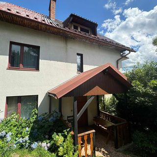 Dom nad Jeziorem Mucharskim (4)