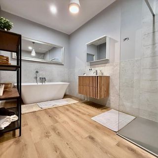 Nowoczesny Dom z Ogrodem w Warszawie (5)