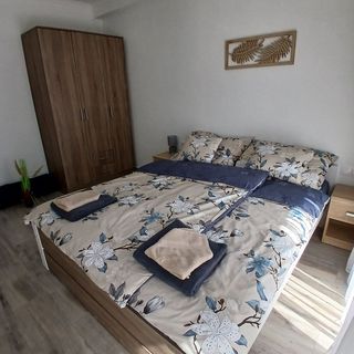 Napsugár Apartman Balatongyörök (2)