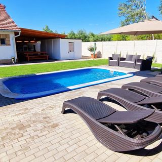 Tomika Vendégház & Wellness Csemő (3)