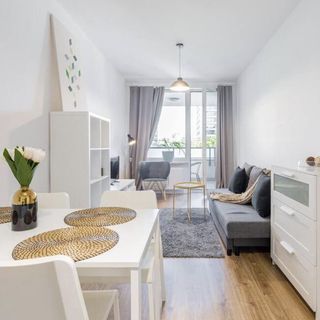 Golden Apartments Warsaw – Stylish & Sunny | Pereca Residence 72 (4)