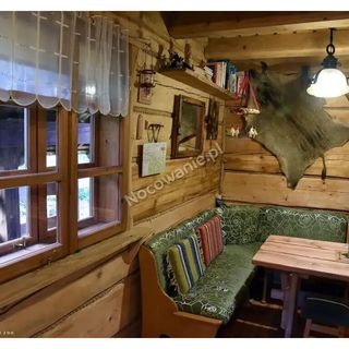 Domek drewniany Cisna (3)