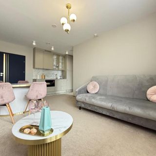 Apartamenty Piamola - CONTINENTAL Krynica Morska (2)