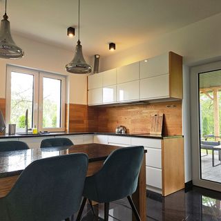 Domek z jacuzzi "Cztery Pory Roku" Czchów (5)