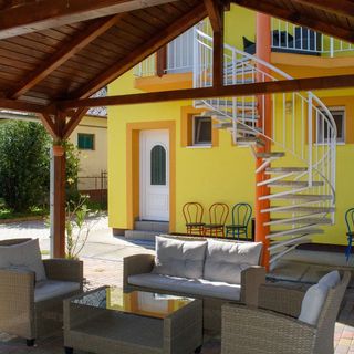 Napsugár Vendégház Újudvar (2)