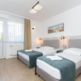 Pokoje Gościnne Krzyś Karwia (3)