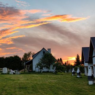 Domki - Noclegi pod Ostrym Działem Ustrzyki Dolne (2)