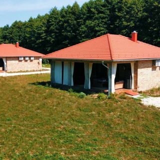 Smaragd Vendégház Sitke Lánka Pihenőpark (5)