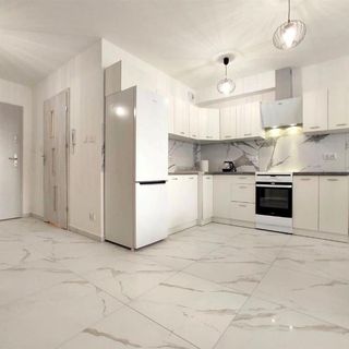 Apartament Julia 1-3 os I piętro z balkonem i garażem Kielce (2)