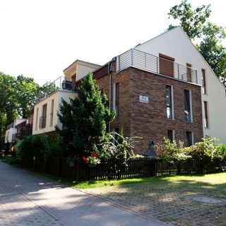 Apartament IKAR Rewal z własnym ogródkiem, blisko plaży (5)