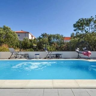 House DD with heated pool Okrug Gornji (3)