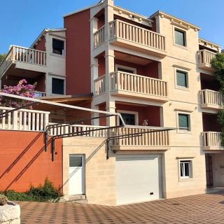 Apartments With Parking Space Duće Omiš - 23509 (2)