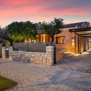 Ház Családok Részére Medencével Rovinj - 24669 (2)