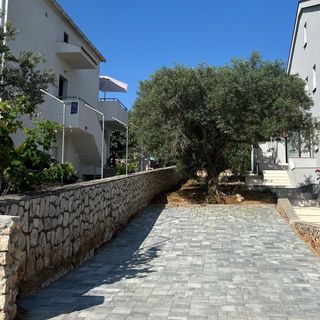 Apartmanok Parkolóhellyel Mandre, Pag - 24670 Mandre (3)