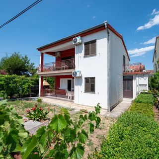 Apartmanok és Szobák Parkolóhellyel Sukosan, Zadar - 24693 Sukošan (3)