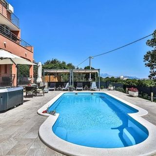 Nyaralóház Medencével Kastel Luksic Kastela - 24815 Kaštel Lukšić (5)