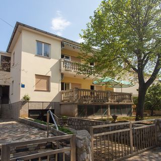 Apartmanok Parkolóhellyel Punat, Krk - 24852 Punat (4)