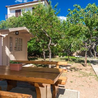 Apartmanok Parkolóhellyel Punat, Krk - 24864 Punat (4)