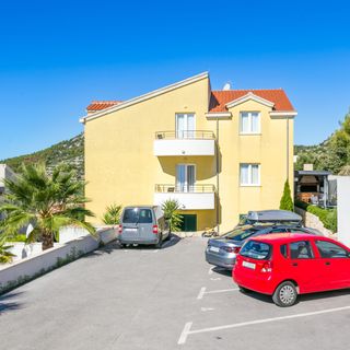 Apartmanok Medencével Seget Vranjica, Trogir - 24946 Seget Vranjica (4)
