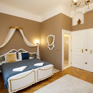 Villa Baroque Eger (4)