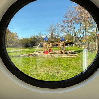 Badash Tiny Village Polovragi (5)