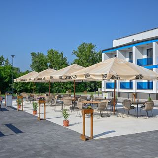 NN Boutique Hotel Tiszaújváros (4)