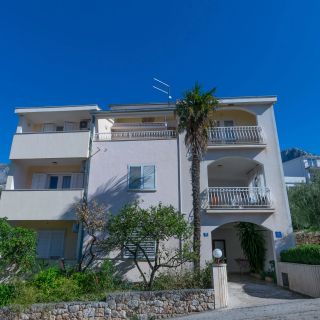 Apartments Zoran Podgora (4)