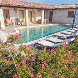 Villa Rina Barban (2)