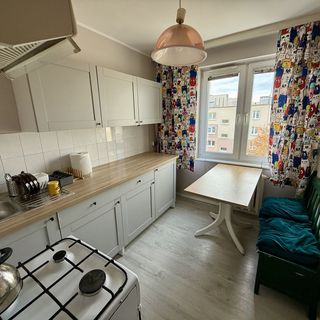 Pokoje na Wichrowym Poznań (2)