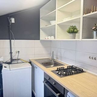 Loft confortabil situat central București (3)