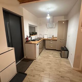 Apartament "a w koło cisza" LIGOTA (2)