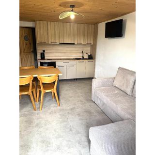 Domki przy lesie 300m od jeziora Zawóz (3)