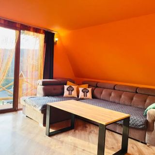 Domek przy szlaku Rajcza (2)