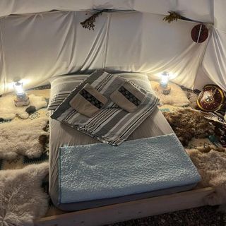 Romantic Wildlife Tipi Teepee Tomnatic Bihor Romania Apuseni (5)