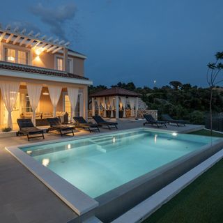 Villa Gospoja Kalebova luka (2)