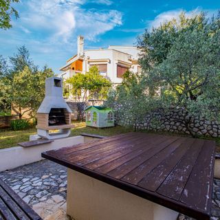 Apartmanok Parkolóhellyel Punat, Krk - 24854 Punat (2)