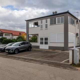Apartments With Parking Space Vir - 25015 (4)